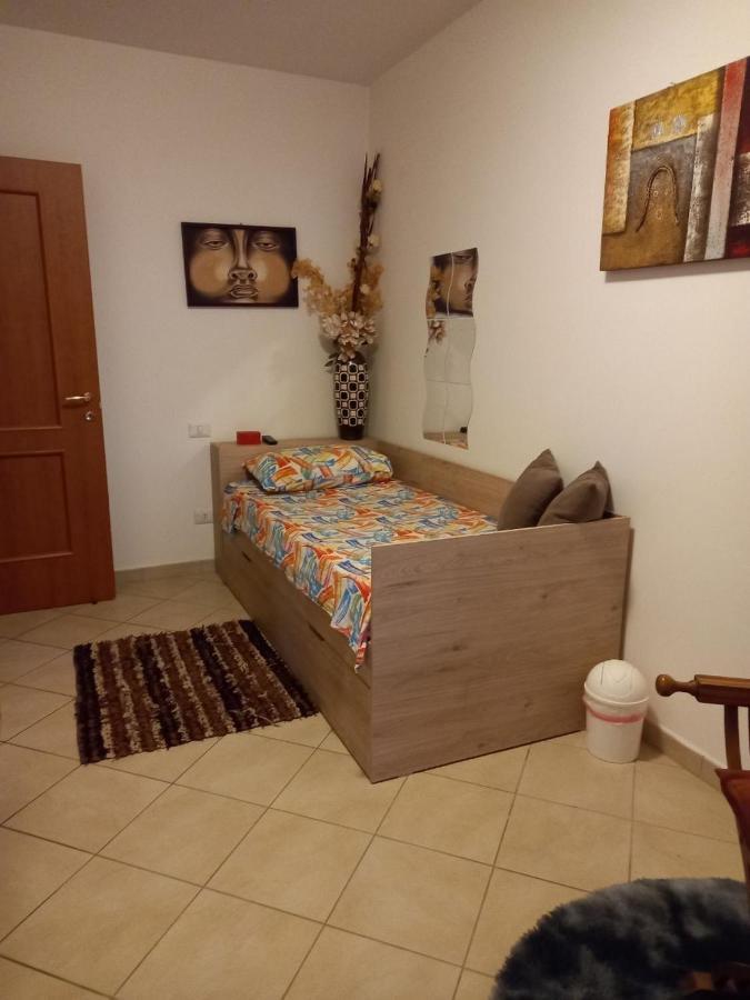 Stanza Confortevole Maison d'hôtes Olbia